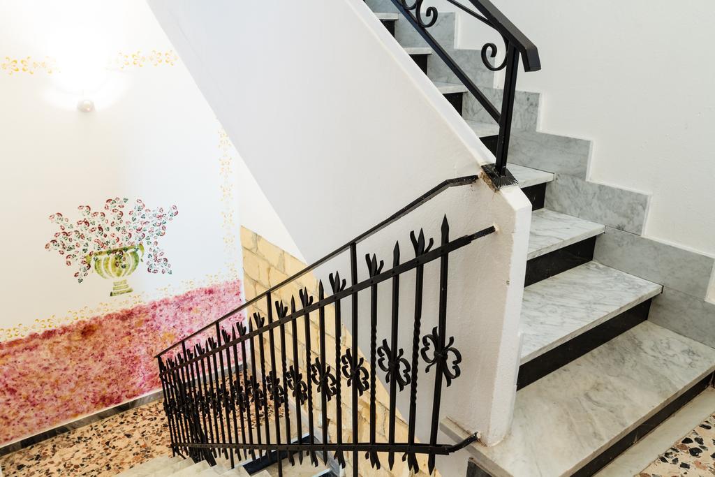 La Mezzanella Guesthouse Porto Torres Εξωτερικό φωτογραφία